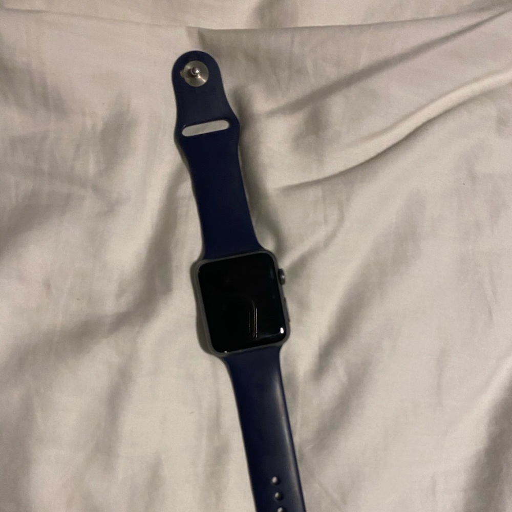 42 mm Black Apple Watch Gen 1